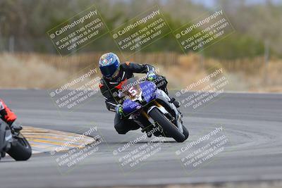 media/Jan-15-2023-SoCal Trackdays (Sun) [[c1237a034a]]/Turn 3 (1115am)/